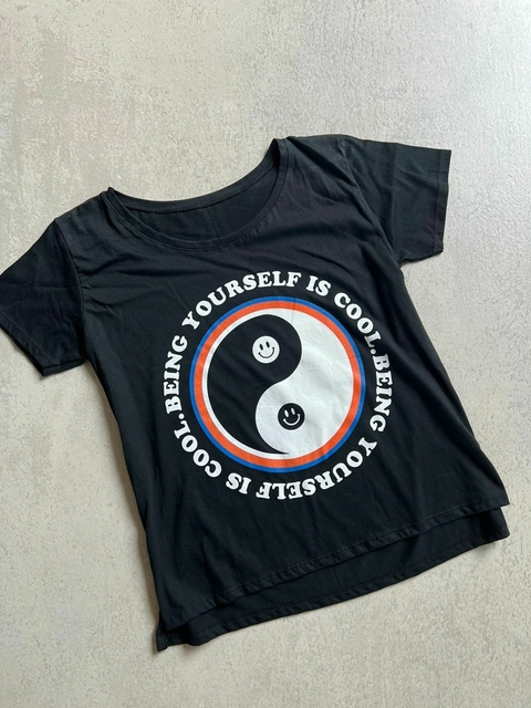 REMERA BEING YOURSELF M/C (sin cambio)