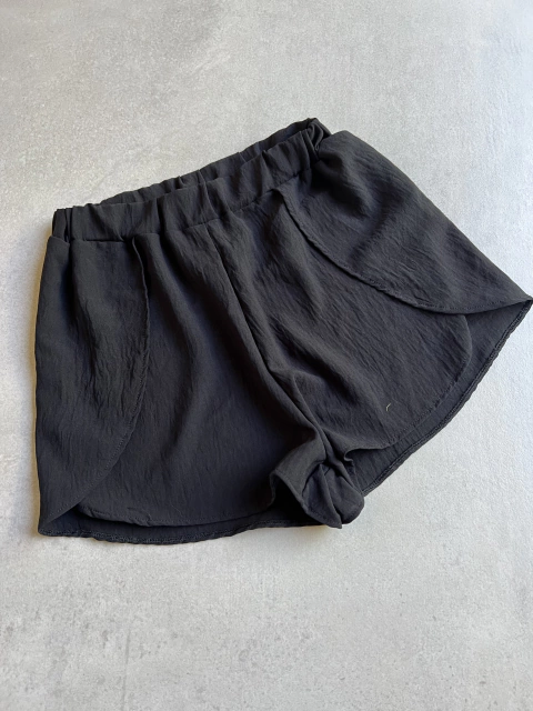 SHORT CREPE VOLADO LATERAL (sin cambio)