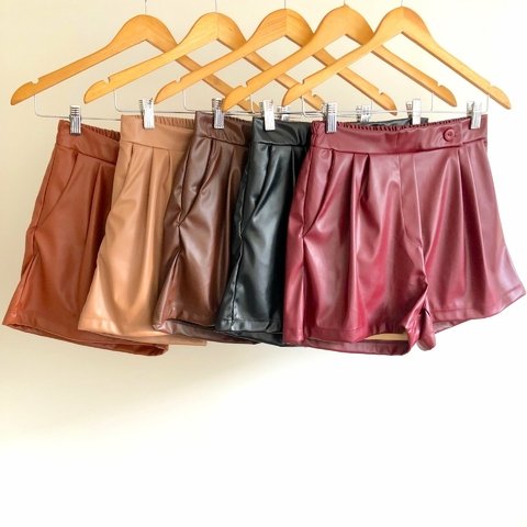 SHORT CUERINA SELENA (SIN CAMBIO)