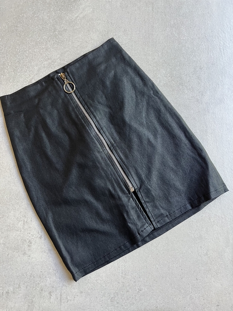 POLLERA INDIGO ENGOMADA NEGRO (SIN CAMBIO)