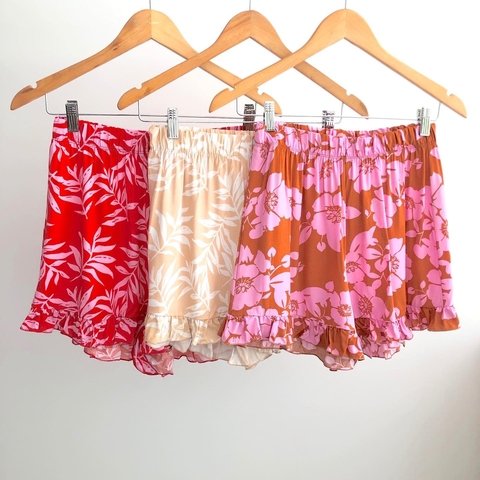 SHORT COSMOS VOLADOS (sin cambio)