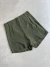 SKORT BENGALINA CIERRE VERDE MILITAR (SIN CAMBIO)