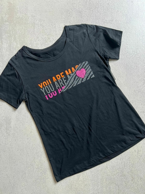 REMERA YOU ARE STRASS (sin cambio)