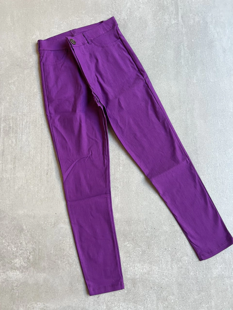 PANTALON FERNI CHUPIN VIOLETA (SIN CAMBIO)