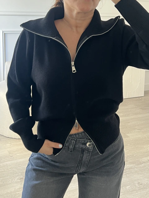 SWEATER FIKE (SIN CAMBIO) - Vikita Store