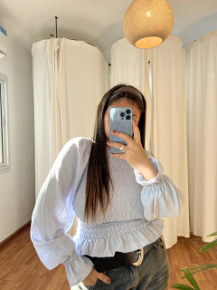 Blusa de lino celeste (súper elástizada) - comprar online