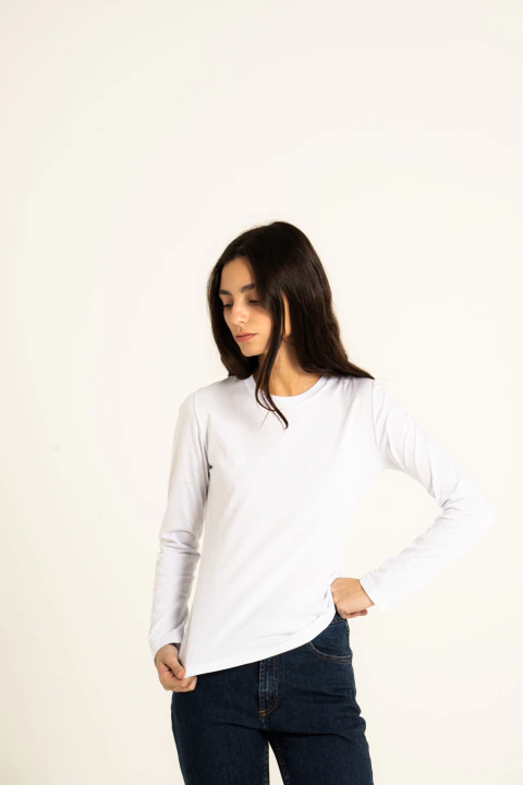 Remera Clasica Manga Larga - buy online