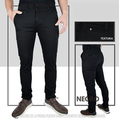 Pantalón tropical de galleta en color negro, modelo ajustado, visto de frente y perfil.