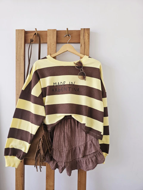 Buzo MADE IN CHOCO - comprar online