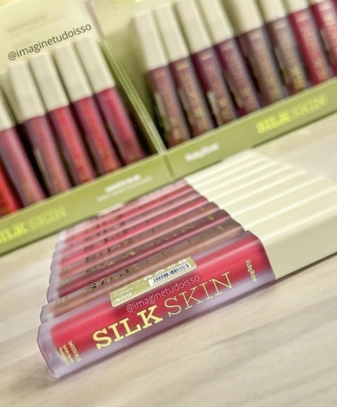 Batom Líquido Ruby Rose- SILK SKIN