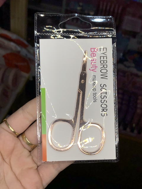 Tesoura para maquiagem