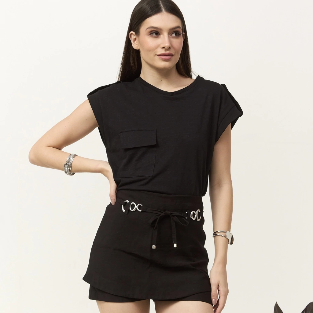 Short Saia Olivia Preto