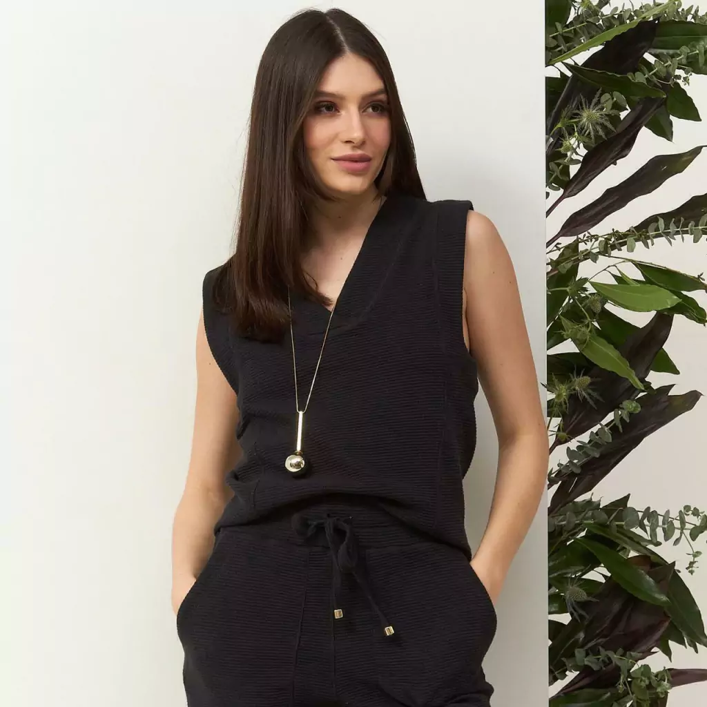 Blusa Stella Preto