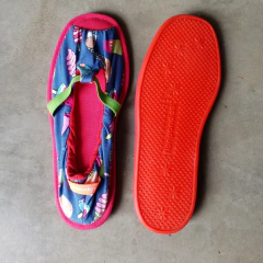 Pantuflas floripondias 35/36, talle 1
