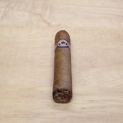 Montecristo Petit Edmundo Tubo - X 3 Unidades Petaca cerrada en internet