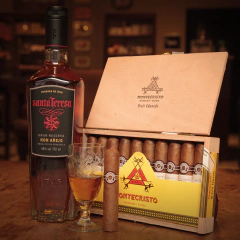 COMBO #56 - PETIT EDMUNDO CON RON SANTA TERESA AÑEJO GRAN RESERVA