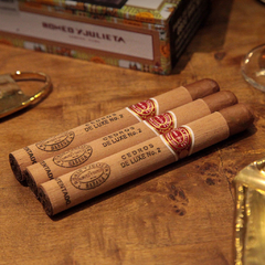 Romeo y Julieta Cedros de Luxe Nº2 - Caja x 25 Unidades