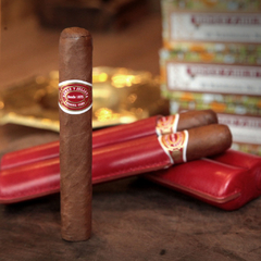 Romeo y Julieta Exhibición N°3 - X 25 Unidades caja cerrada - comprar online