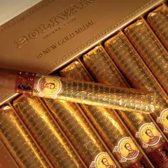 BOLIVAR NEW GOLD MEDAL en internet