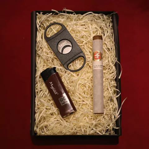 Box #45 - Fonseca Delicias