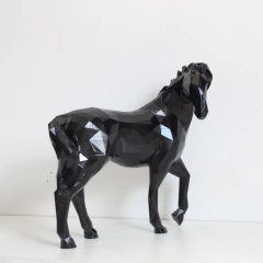 Cavalo Pose Escultura