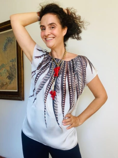 Camiseta Kaftan Cetim Faisão Branco - ALESSA