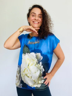 Camiseta Kaftan Cetim Hortênsia Azul - buy online