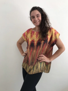 Camiseta Kaftan Cetim Penhasco Listras - ALESSA