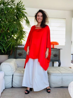 Camiseta Maxi Cetim Vermelho na internet