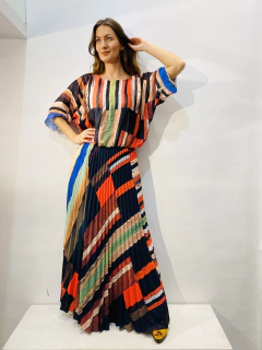 Vestido Morcego Saia Plissada Crepe Klee Listra - ALESSA