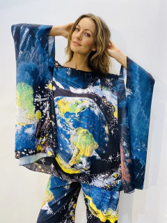 Camiseta Maxi Cetim Mundo