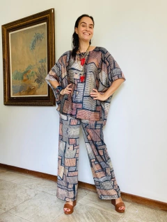 Camiseta Maxi Morcego Cetim Paul Klee Cinza - ALESSA