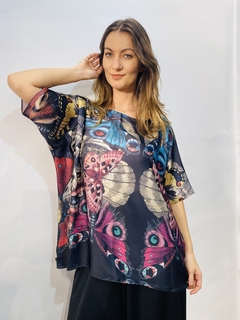 Camiseta Morcego Cetim Borboletas Preto - buy online