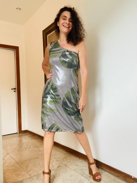 Vestido Ombro Só Curto Paetê Costela Adão