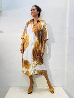 Vestido Chemise Crepe Folhas Douradas na internet