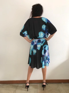 Vestido Morcego Evasê Crepe Rosa Azul - ALESSA