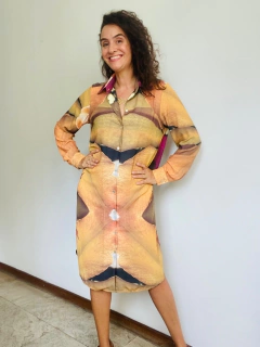 Image of Vestido Chemise Curto Crepe Orquídea Amarelo