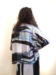 Camiseta Máxi Morcego Cetim Ganesha Azul - ALESSA