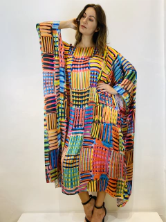 Vestido Maxi Curto Cetim Xadrez na internet