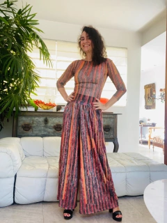 Calça Evasê Jersey Paul Klee Vermelho na internet