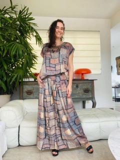 Camiseta Kaftan Cetim Paul Klee Cinza - buy online