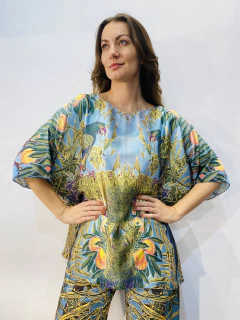 Camiseta Morcego Cetim Arara Verde - ALESSA