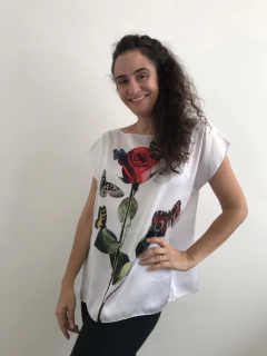 Camiseta Kaftan Cetim Rosa e Borboletas Branco  - buy online