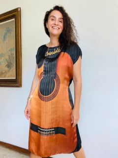 Vestido Kaftan Cetim Violão on internet