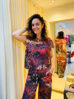 Camiseta Cropped Cetim Monet Vermelho