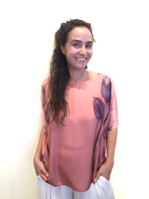 Camiseta Morcego Cetim Antúrio Rosa