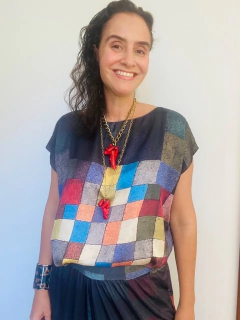 Camiseta Kaftan Cetim Paul Klee Colorido - comprar online