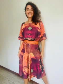 Vestido Morcego Saia Evasê Crepe Orquídea Laranja - buy online