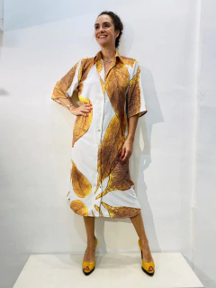 Vestido Chemise Manga Curta Crepe Folha Dourada on internet