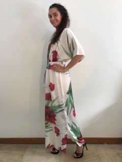 Vestido Longo Morcego Cetim Tulipa Vermelha na internet